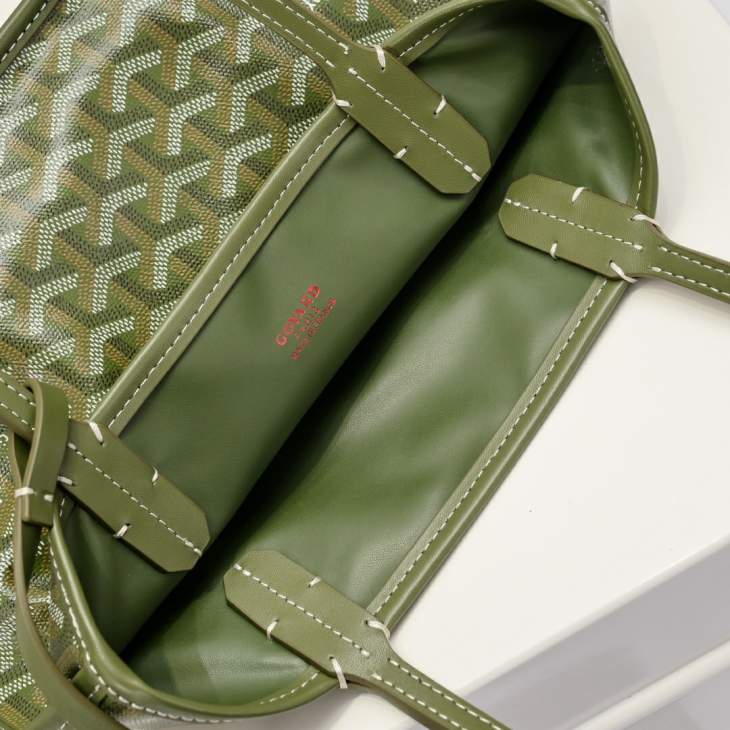 Picture of Goyard Handbags _SKUfw225670554fw